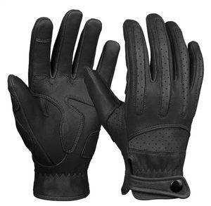Retro style leather gloves